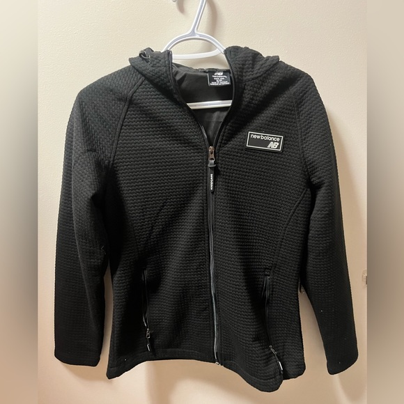 New Balance black zip-up - Picture 1 of 2